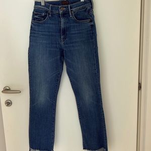 Mother, straight Jean lightly wear size 26
